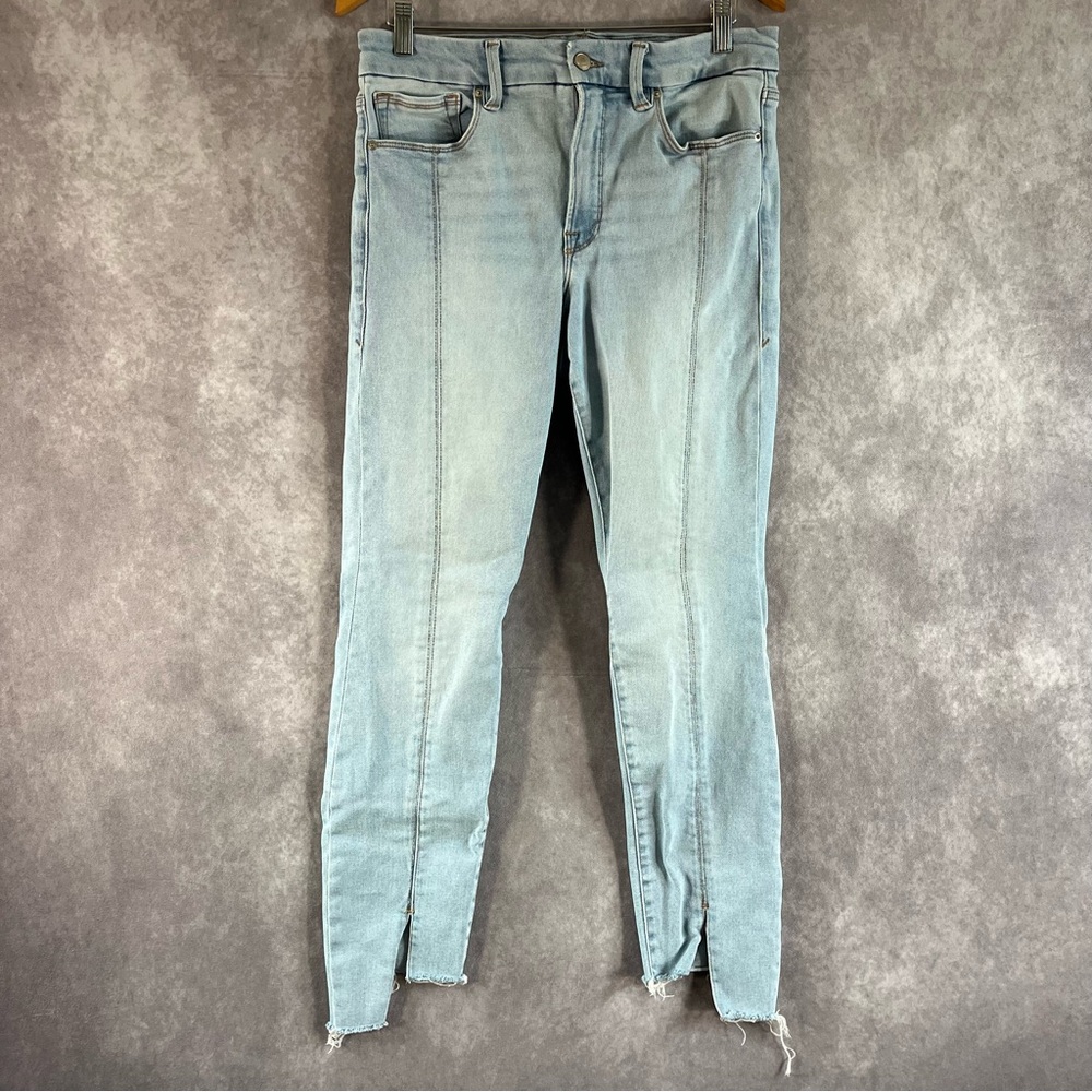 Good American Slim Jean Women 10 / 30 Blue Light Wash High Rise Split Hem 151301